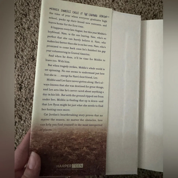 The Leaving Season by Cat Jordan hardback book - Picture 2 of 4